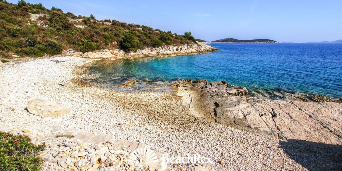 Plaža Vrtiluka na Murterju namestitev i apartmaji v okolici Obmorju si